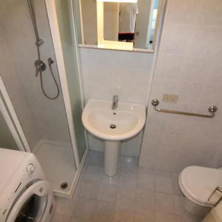 Апартаменты Modern Flat With Pool View *